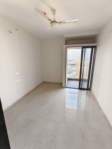 Room in 2.5 BHK Apartment at Vilas Javdekar Yashwin Enchante, Kharadi – for Sale