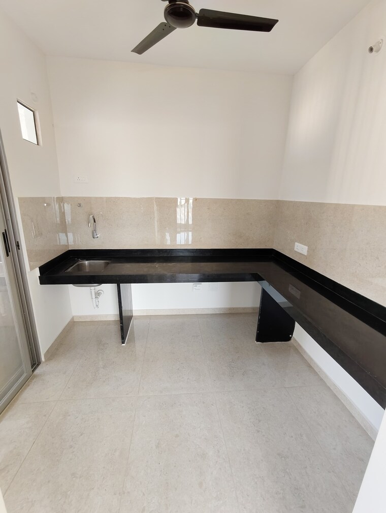 Kitchen, vilas-javdekar-yashwin-enchante 2.5 Bedroom 1100 Sq.Ft. Apartment In Kharadi Pune 9674748