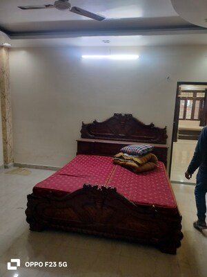 Bedroom in 2 BHK Builder Floor at Gomti Nagar – for Rent