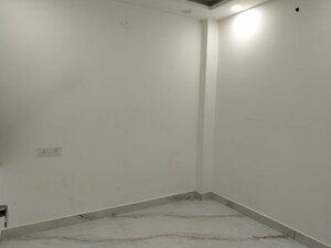 Room in 1 BHK Builder Floor at Govindpuri – for Rent