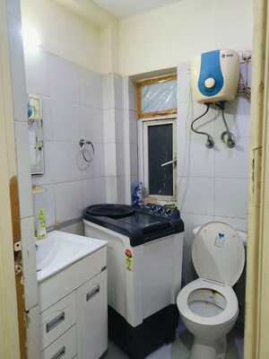 Master Bedroom in 2 BHK Apartment at BPTP Princess Park, Sector 86 – for Rent