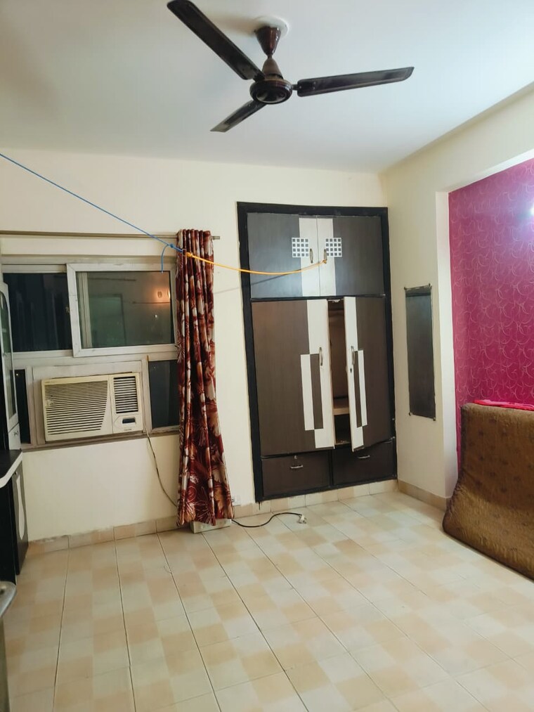 Room, bptp-princess-park 2 Bedroom 795 Sq.Ft. Apartment In Sector 86 Faridabad 9674764