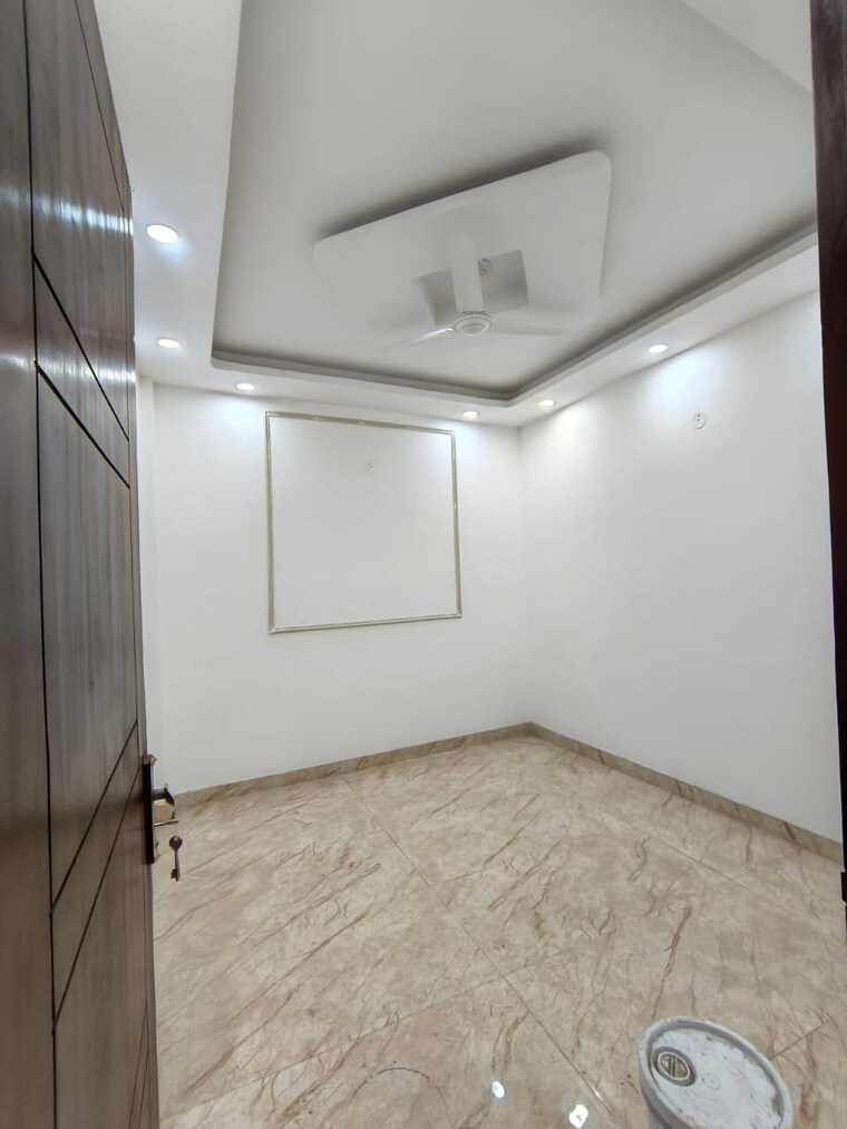 Room, govindpuri 2 Bedroom 585 Sq.Ft. Builder Floor In Govindpuri Delhi 9674782