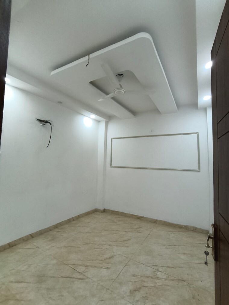 Room, govindpuri 2 Bedroom 585 Sq.Ft. Builder Floor In Govindpuri Delhi 9674782