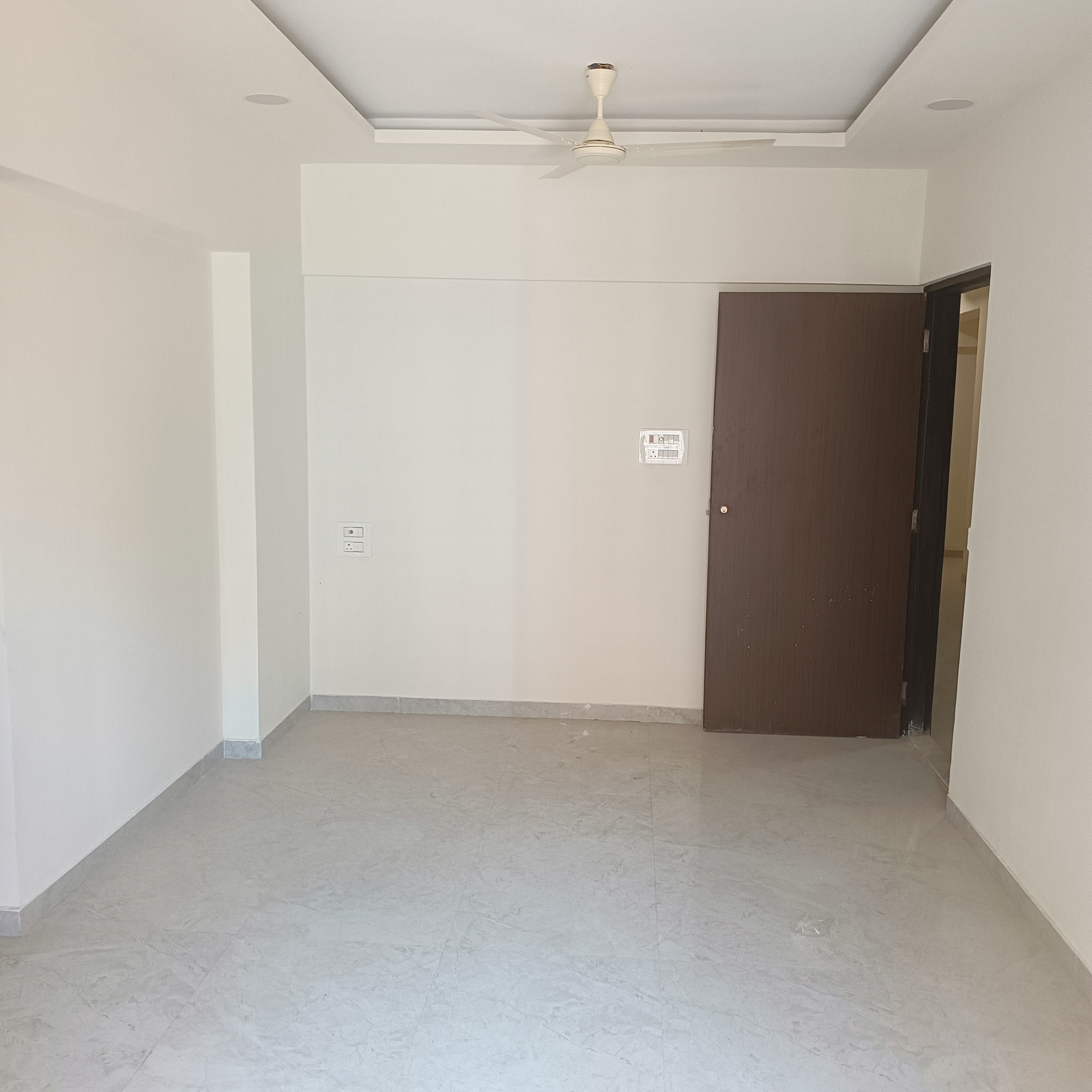 1 BHK 650 Sq.Ft. Apartment in Galaxy Vasai