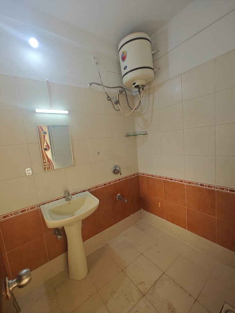 Bathroom, bavdhan 2 Bedroom 1030 Sq.Ft. Apartment In Bavdhan Pune 9674796