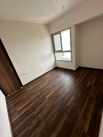 2 BHK Apartment For Rent in Piramal Vaikunth Vraj, Balkum Pada