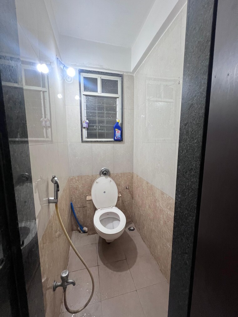 Bathroom, bavdhan 2 Bedroom 1050 Sq.Ft. Apartment In Bavdhan Pune 9674840