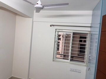 3 BHK Apartment For Rent in SMR Vinay Iconia Phase II, Kondapur