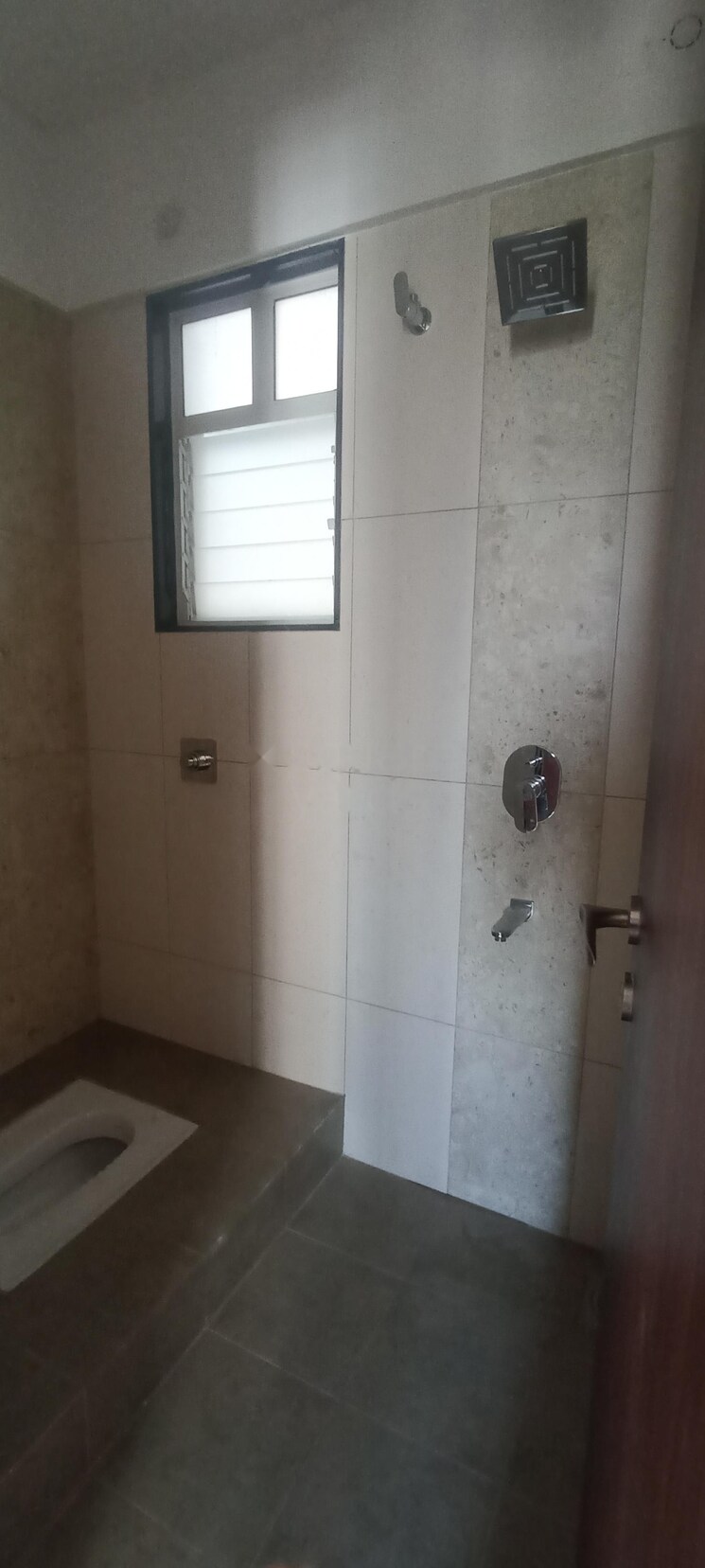 Bathroom, vj-yashone-infinitee 2 Bedroom 922 Sq.Ft. Apartment In Tathawade Pune 9674841