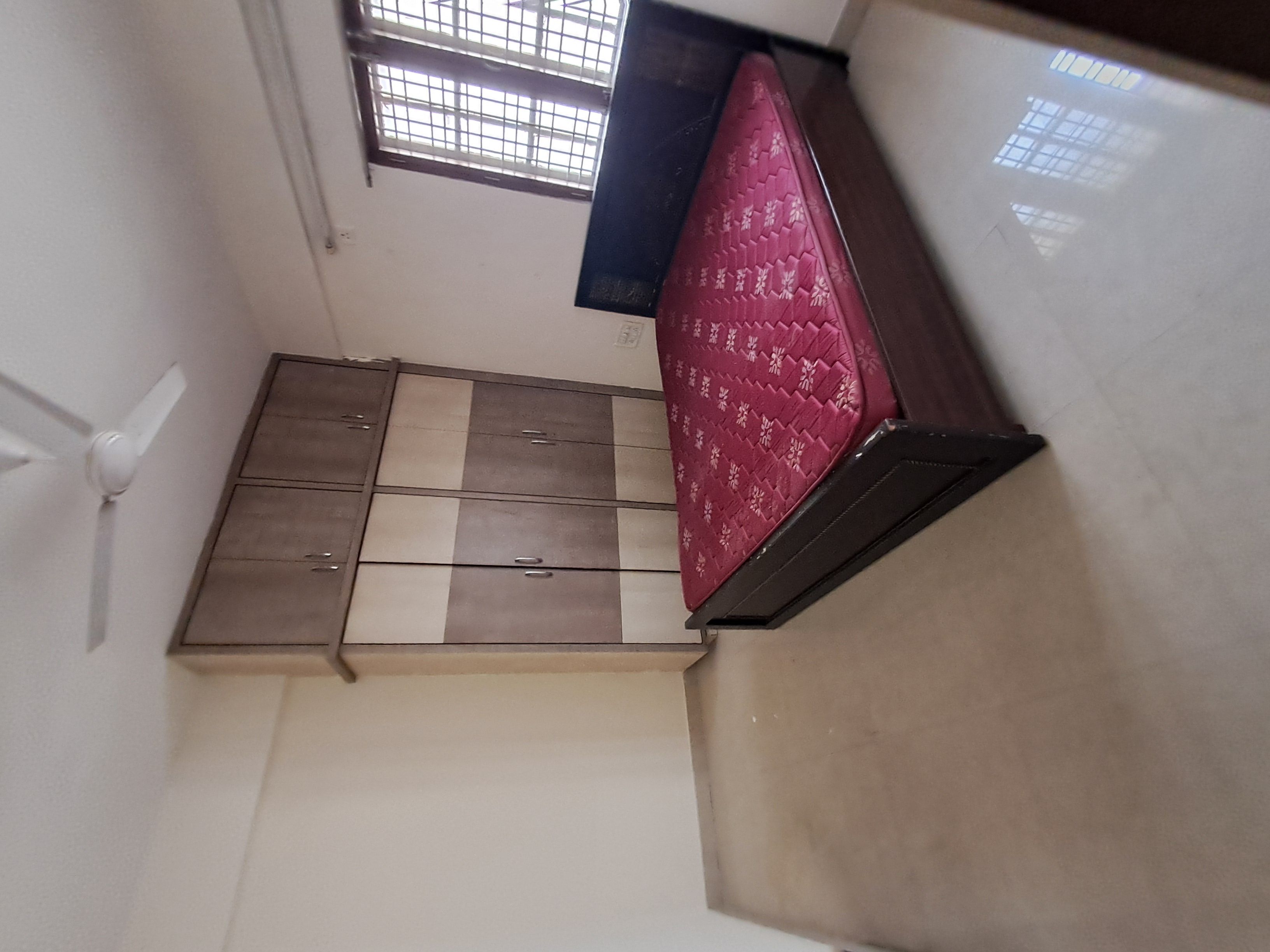 2 BHK + Pooja Room Apartment For Rent in Koramangala