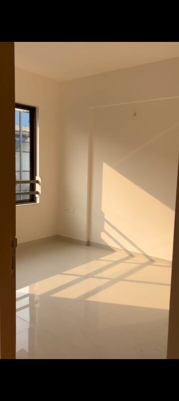 Room in 2 BHK Apartment at Lodha Eternis, Andheri East – for Rent