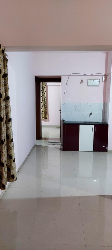 Room in 2 BHK Apartment at Shree Manibhadra Wakad Centre, Wakad – for Rent