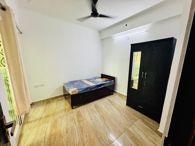 Bedroom, migsun-vilaasa 2 Bedroom 660 Sq.Ft. Apartment In Eta Ii Greater Noida Greater Noida 9674953