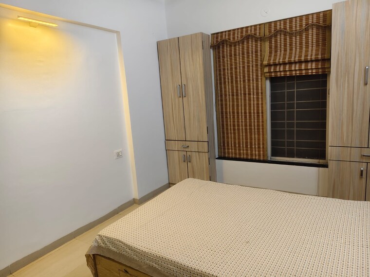 Room, wadgaon sheri 2 Bedroom 689 Sq.Ft. Apartment In Wadgaon Sheri Pune 9674949