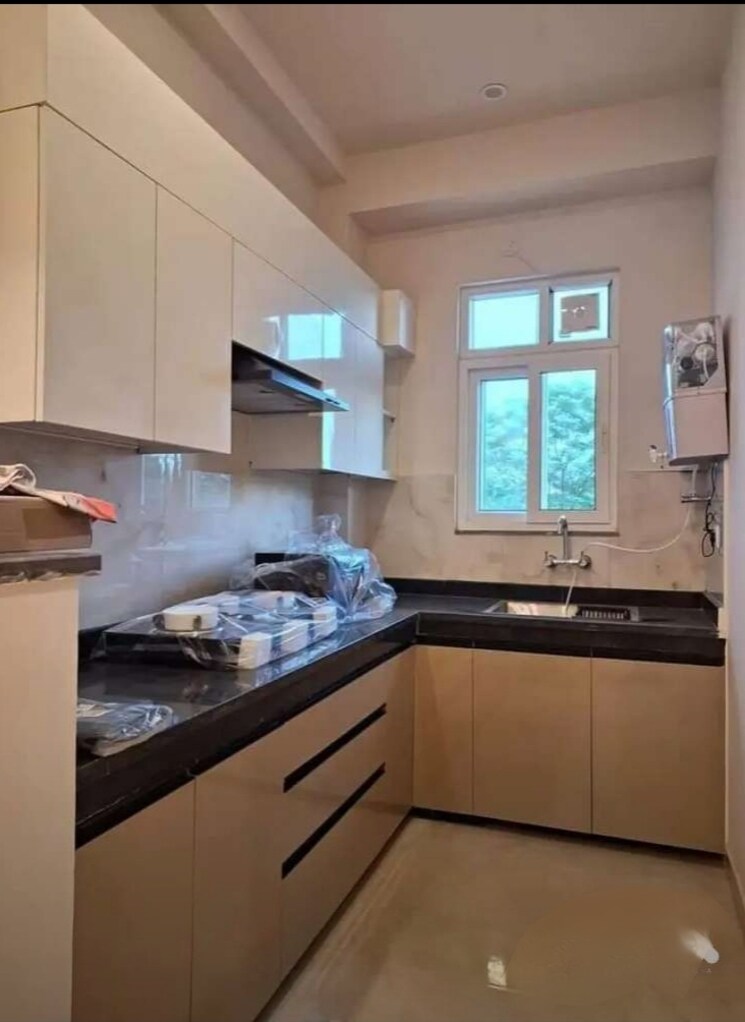 Kitchen, gomti nagar 3 Bedroom 1400 Sq.Ft. Apartment In Gomti Nagar Lucknow 9675015