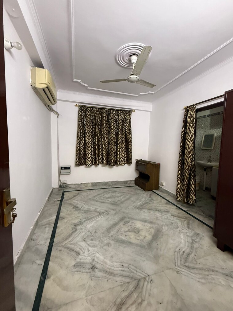 Bedroom, saket 1 Bedroom 500 Sq.Ft. Builder Floor In Saket Delhi 9675005