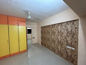 Room in 2 BHK Apartment at Kool Homes Solitaire, Kondhwa – for Sale