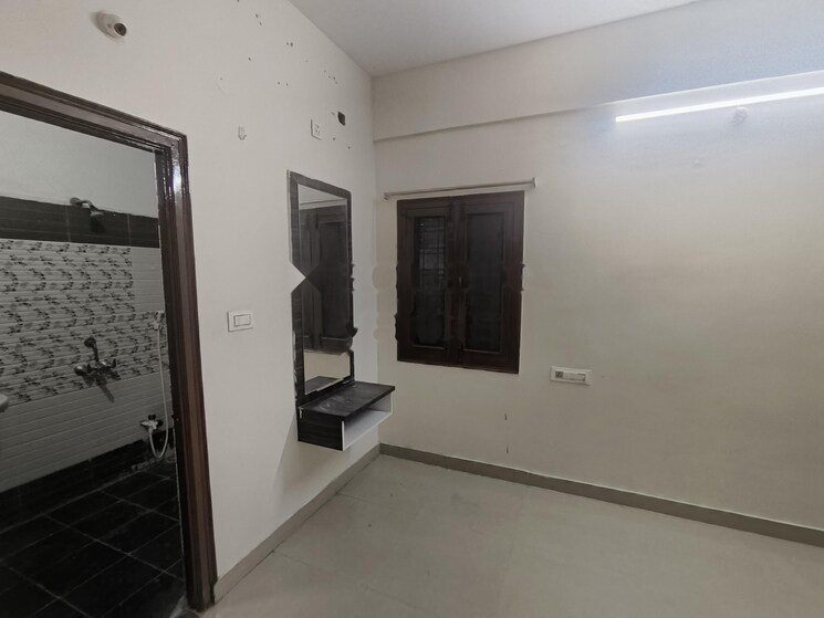 Room, standalone-building-miyapur 3 Bedroom 1838 Sq.Ft. Apartment In Miyapur Hyderabad 9675036