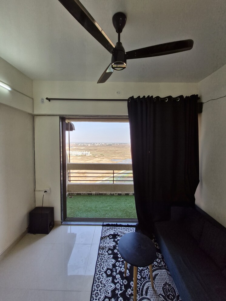 Living Room, evershine-amavi-303-phase-1 2 Bedroom 612 Sq.Ft. Apartment In Virar East Palghar 9675095