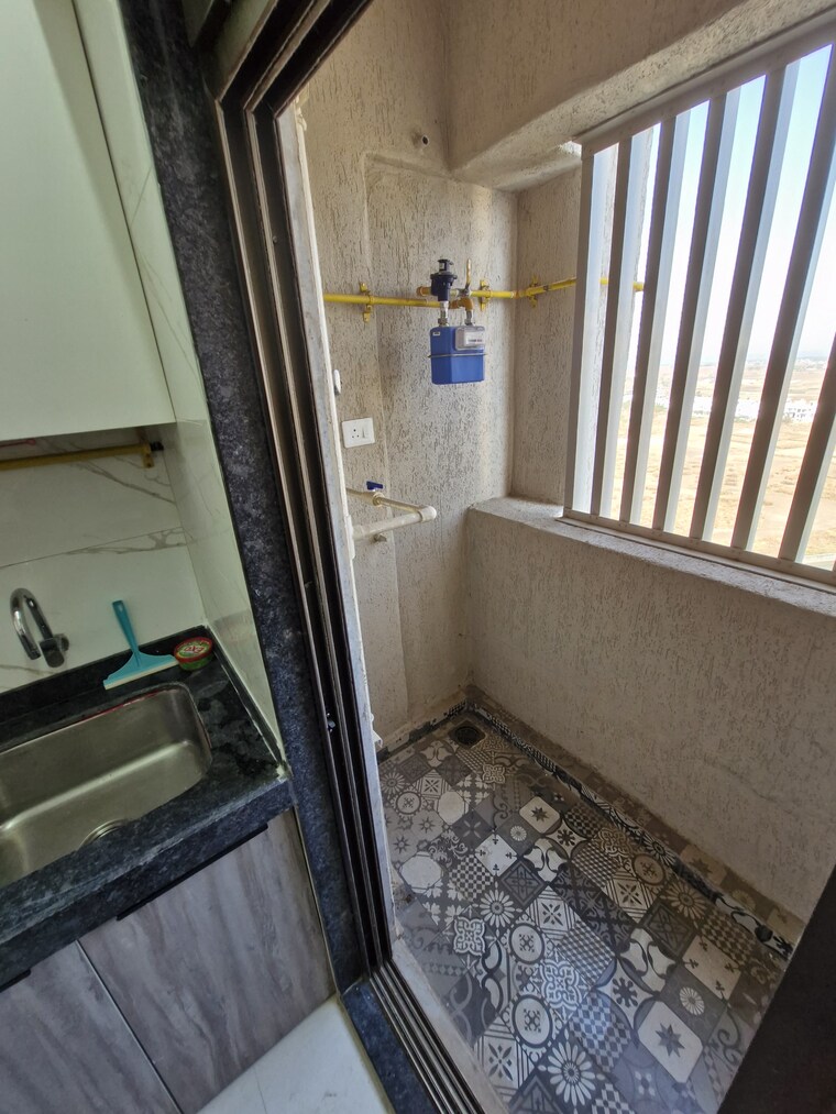 Balcony, evershine-amavi-303-phase-1 2 Bedroom 612 Sq.Ft. Apartment In Virar East Palghar 9675095