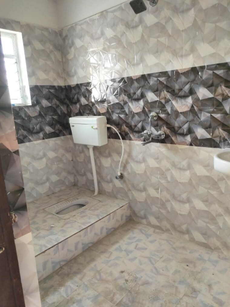 Bathroom, bariatu 3 Bedroom 1400 Sq.Ft. Apartment In Bariatu Ranchi 9675150