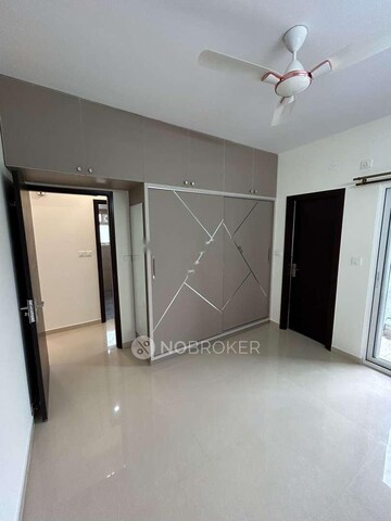Room in 2 BHK Apartment at Bren Northern Lights, Jakkuru – for Rent