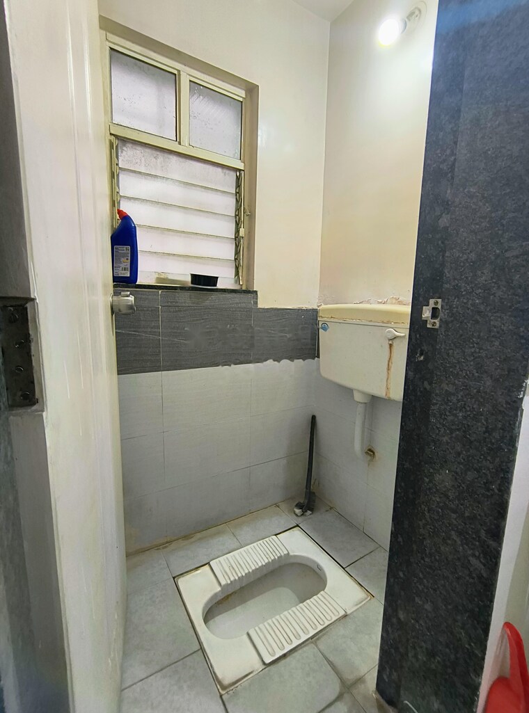 Bathroom, anandtara-sayajiraje-avenue 1 Bedroom 623 Sq.Ft. Apartment In Mundhwa Pune 9675178