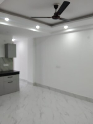 Room in 1.5 BHK Apartment at Saket – for Rent