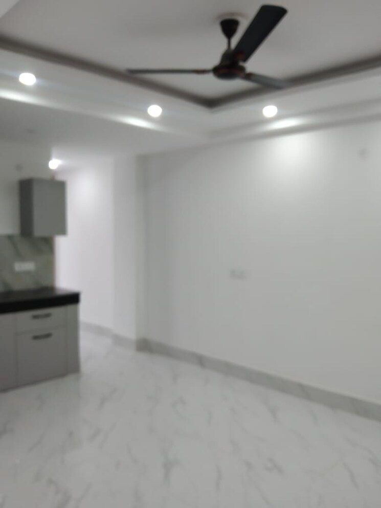 Room, saket 1.5 Bedroom 450 Sq.Ft. Apartment In Saket Delhi 9675197