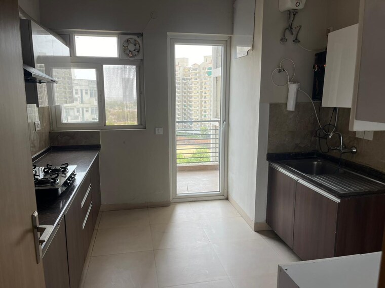 Kitchen, spaze-privy-at4 3.5 Bedroom 3200 Sq.Ft. Apartment In Sector 84 Gurgaon 9675218