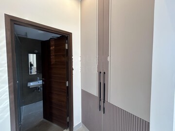 Room in 3 BHK Apartment at Hallmark Treasor, Narsingi – for Rent