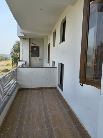 Kitchen in 3 BHK Builder Floor at Amolik Aster Woods, Sector 98 – for Sale