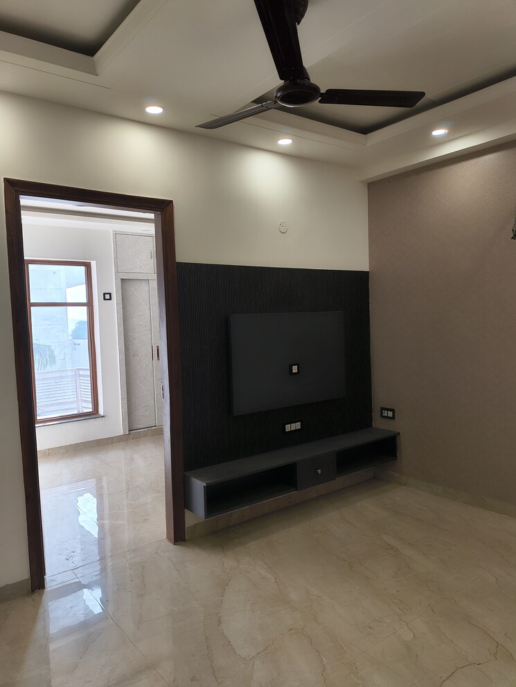 undefined, amolik-aster-woods 3 Bedroom 1200 Sq.Ft. Builder Floor In Sector 98 Faridabad 9675250