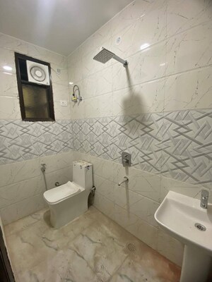Bathroom in 2 BHK Apartment at Chattarpur – for Rent