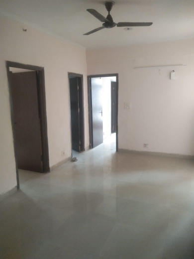 2 BHK Apartment For Rent in Ajnara Homes