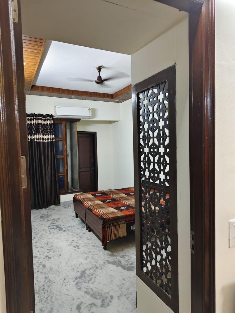 Bedroom, mamta-homes 3 Bedroom 1500 Sq.Ft. Builder Floor In Lohgarh Zirakpur 9675327