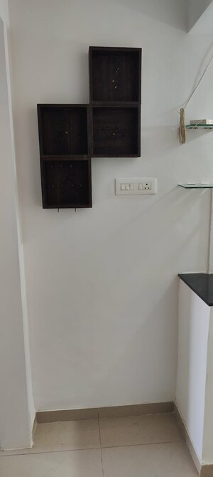 Room in 2 BHK Apartment at Palladium Homes, Dhanori – for Rent