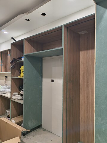 Furnished Amenities in 4 BHK Builder Floor at Parklands, Sector 85 – for Sale