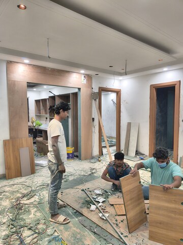 Furnished Amenities in 4 BHK Builder Floor at Parklands, Sector 85 – for Sale