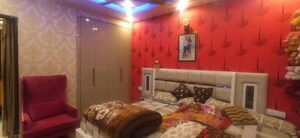Living Room in 3 BHK Builder Floor at Sunshine Enclave, Vip Road – for Rent