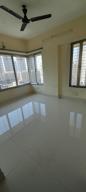 Room in 2 BHK Apartment at Oxford Navrang Crystal, Goregaon West – for Sale