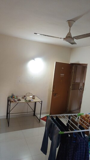 2 BHK Apartment For Rent in Spring Dales, Kharadi