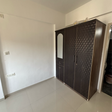 Room in 1 BHK Apartment at Savedi – for Rent