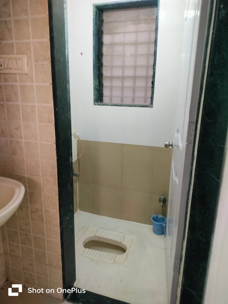Bathroom, shree-ganesh-apartment-chs 2 Bedroom 850 Sq.Ft. Apartment In Tingre Nagar Pune 9675430