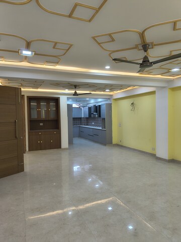 Staircase in 3 BHK Builder Floor at Parklands, Sector 85 – for Sale