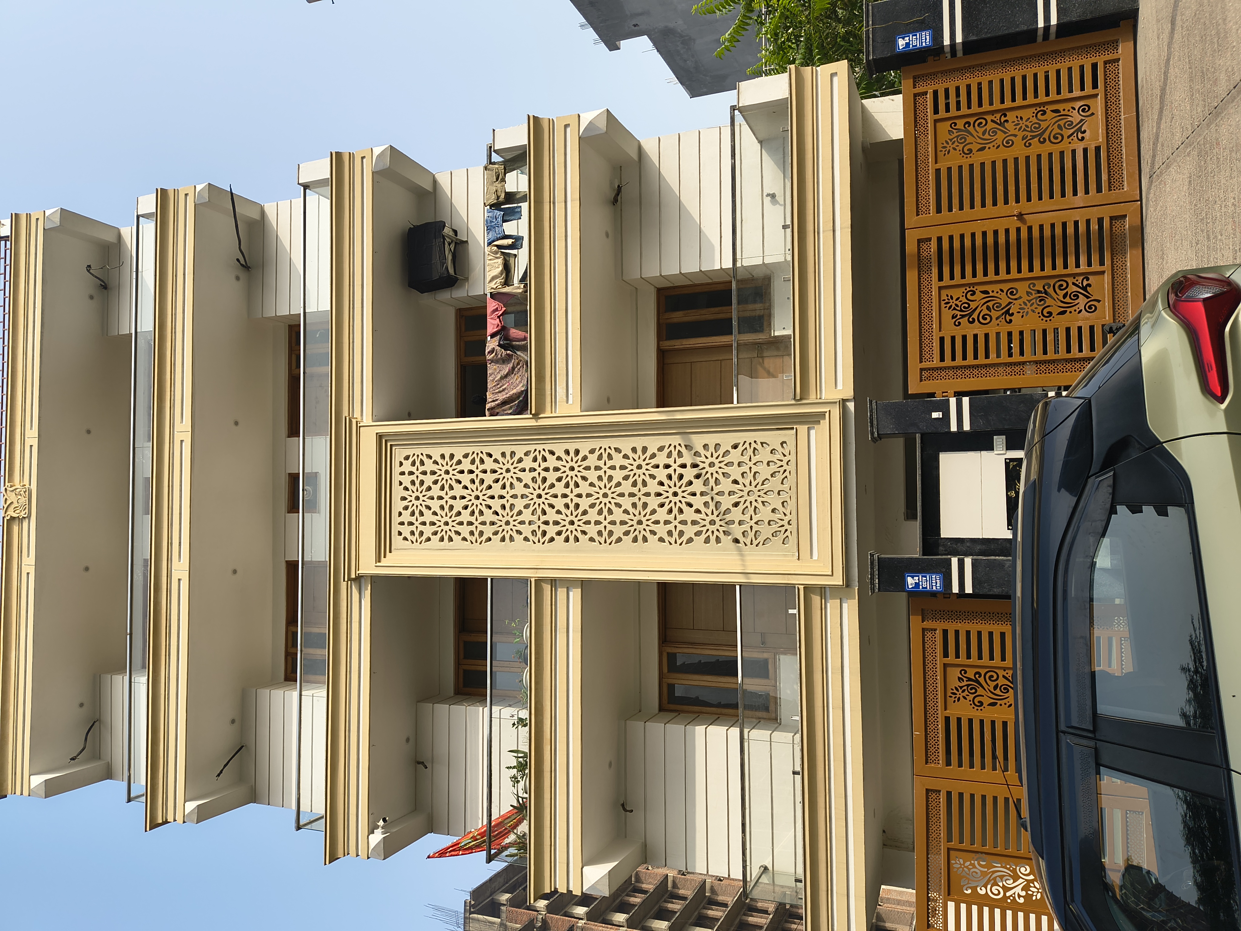 3 BHK Builder Floor For Sale in Parklands