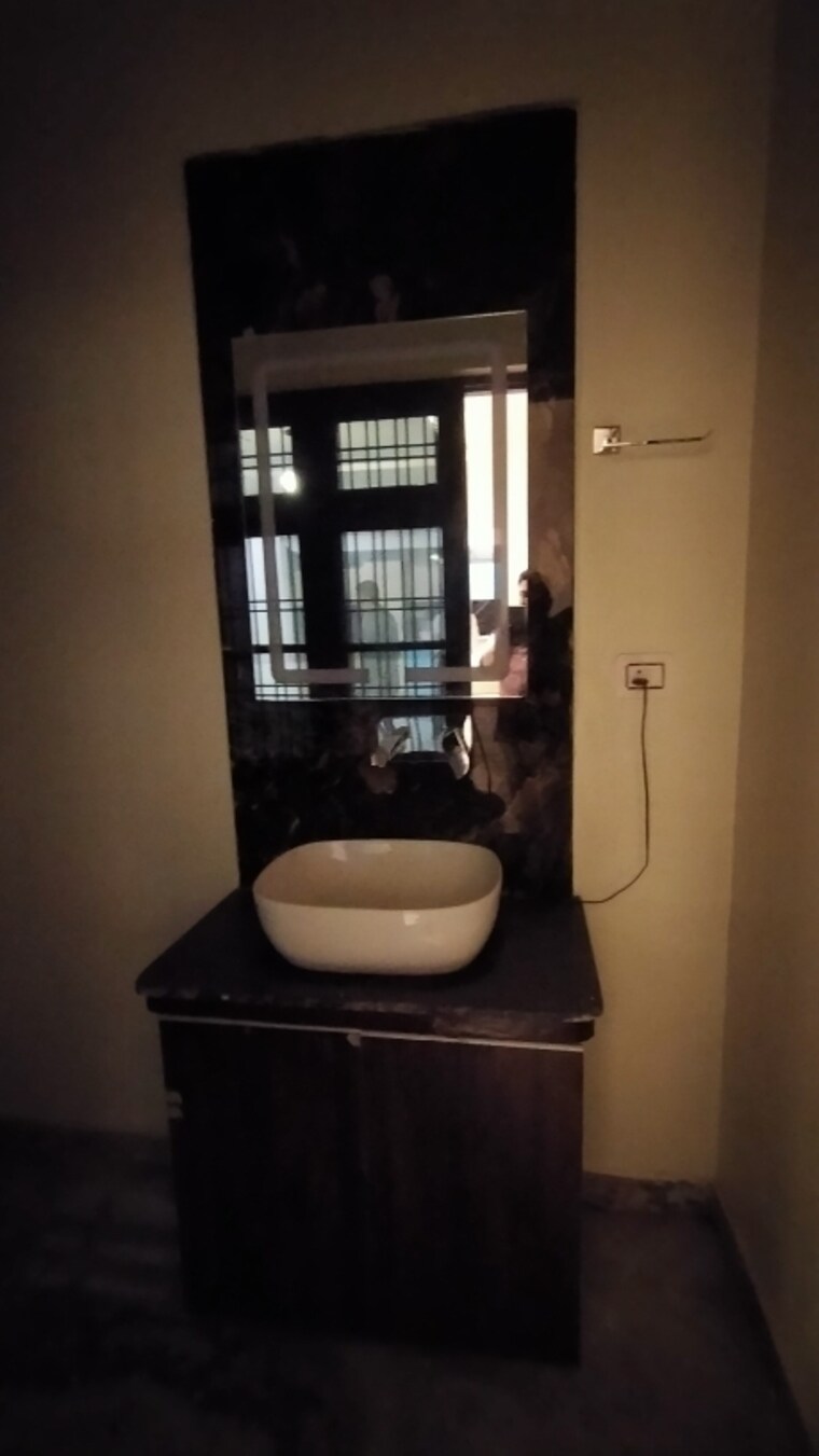 undefined, gomti nagar 3 Bedroom 2152 Sq.Ft. Independent House In Gomti Nagar Lucknow 9675510