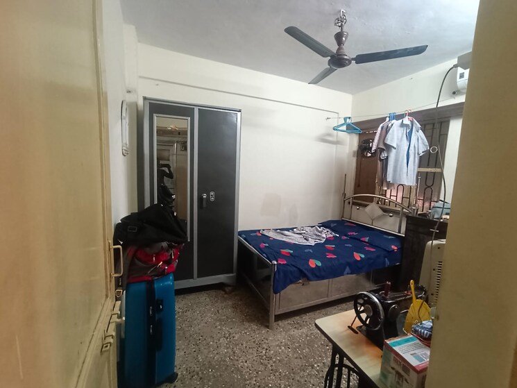  Parking, ambernath west 1 Bedroom 550 Sq.Ft. Apartment In Ambernath West Thane 9675519