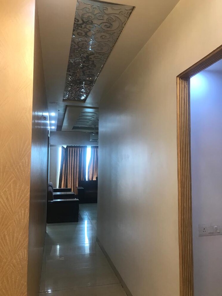 Room, gaur-sportswood 3.5 Bedroom 2280 Sq.Ft. Apartment In Sector 79 Noida 9675571